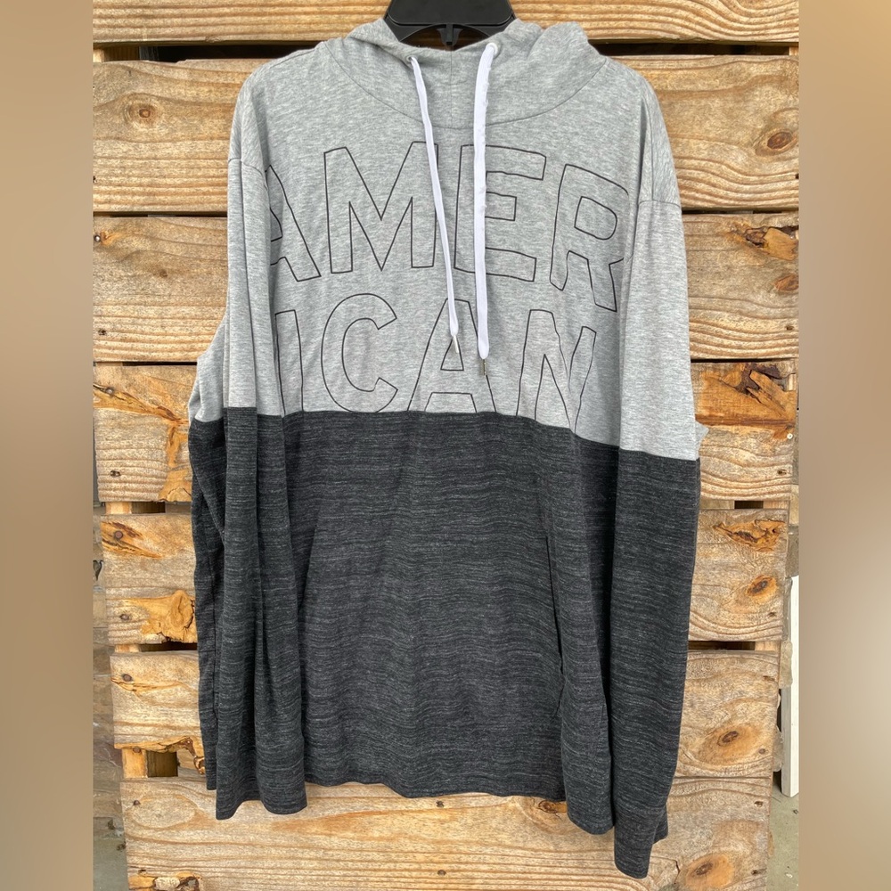 American Eagle Large‎ Grey L/S Tee Hoodie Logo Pockets